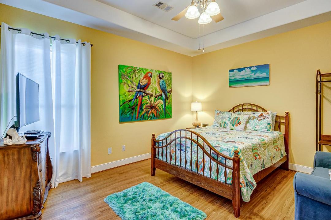 Photo of Bedroom in Port Bolivar