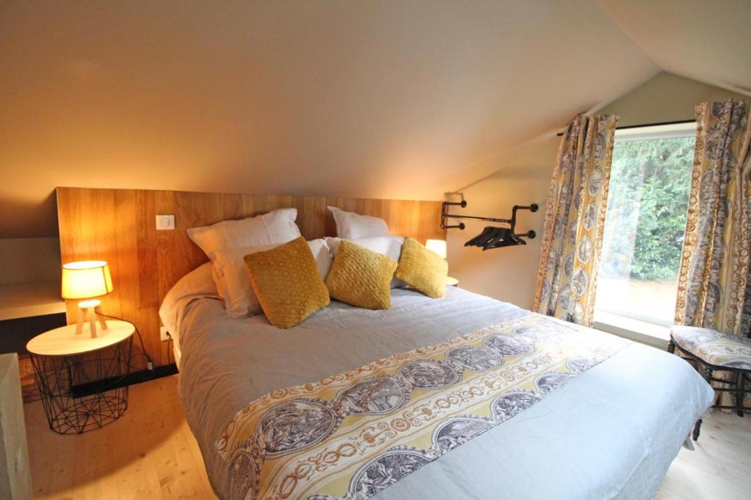 Photo of Bedroom in Chateauponsac