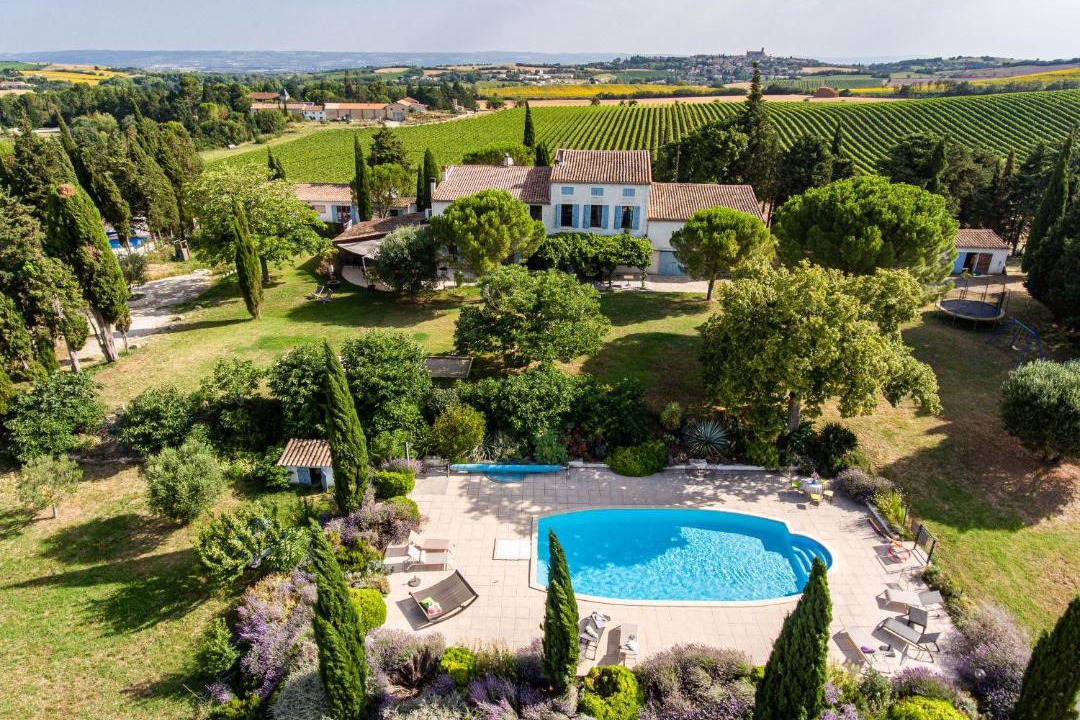 Photo of Others in Montreal