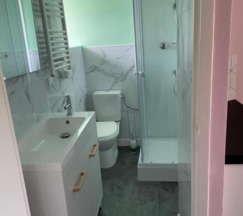Photo of Bathroom in Naintre