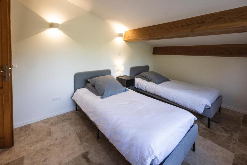 Photo of Bedroom in Saint-Etienne-du-Gres