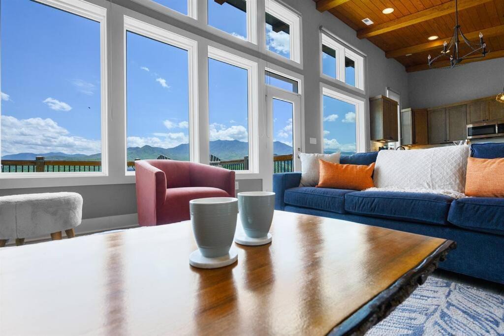 Photo of Livingroom in Gatlinburg