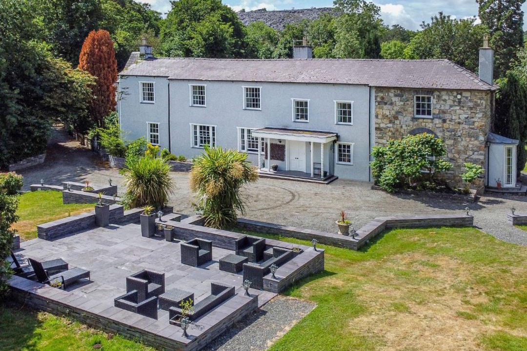 Photo of Others in Bethesda