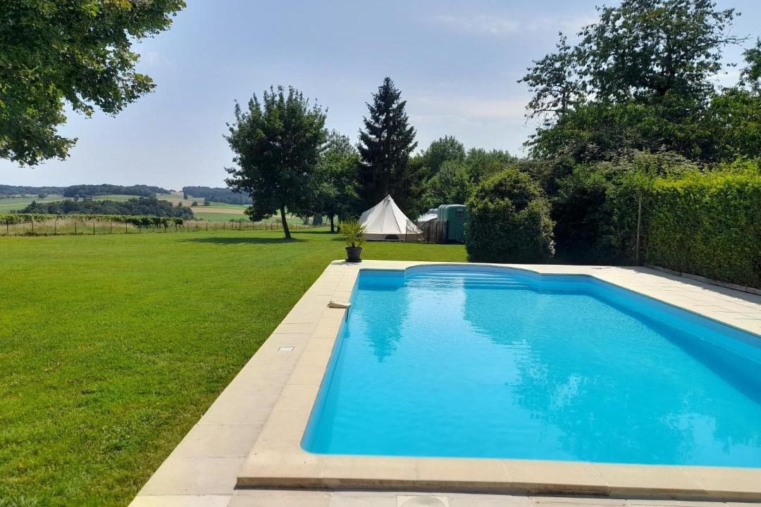 Photo of Others in Merignac