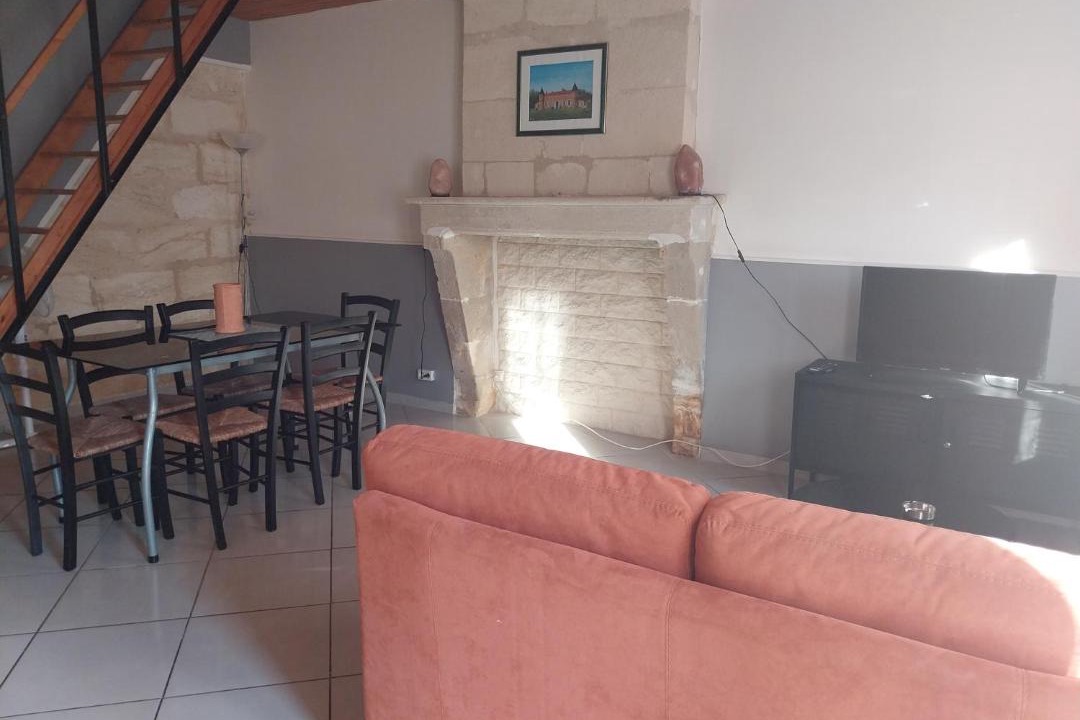 Photo of Livingroom in Saint-Seurin-de-Cadourne