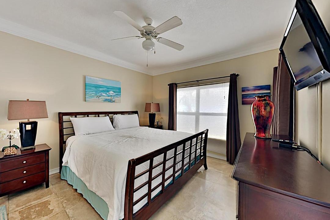 Photo of Bedroom in Frangista Beach