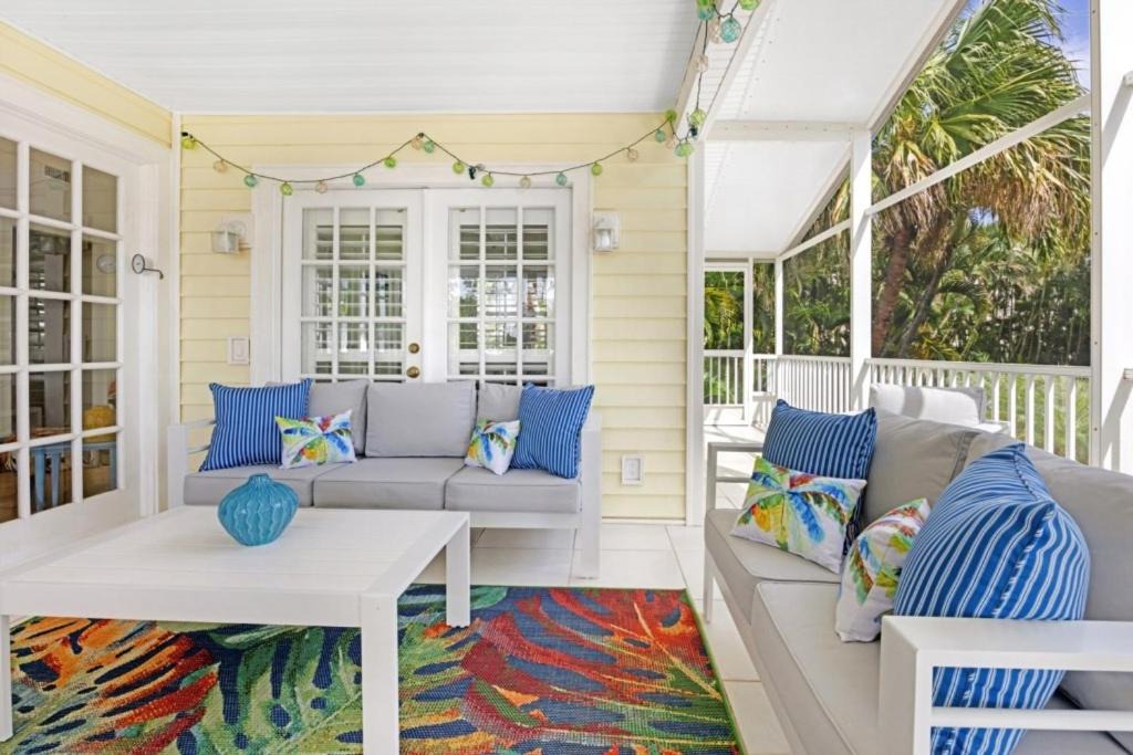 Photo of Patio Balcony in Captiva