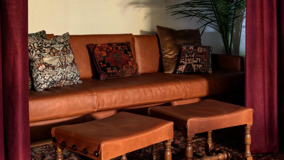 Photo of Livingroom in Golden Rectangle