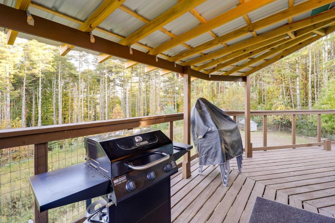 Photo of Patio Balcony in West Jefferson