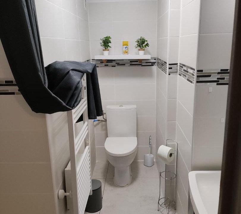 Photo of Bathroom in Le Port