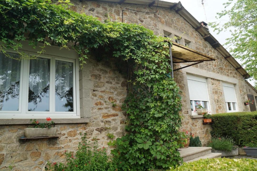 Photo of Others in Auriac-Lagast