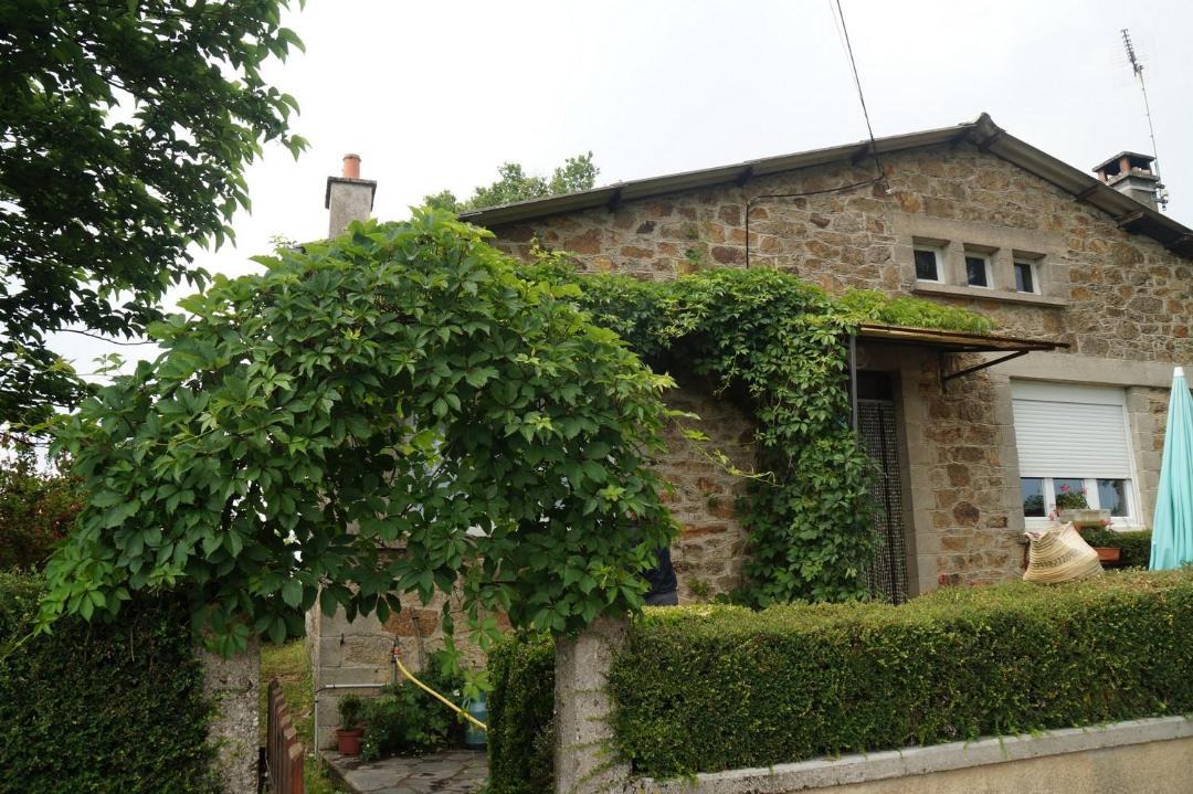 Photo of Others in Auriac-Lagast