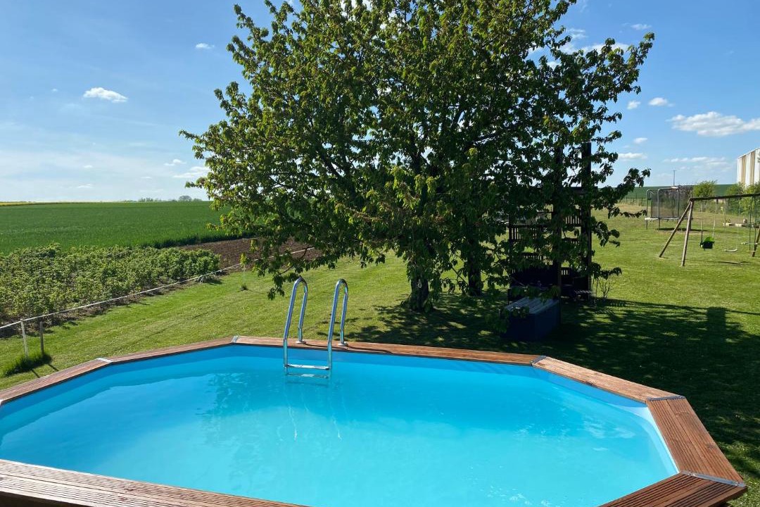 Photo of Outdoor in Charmes