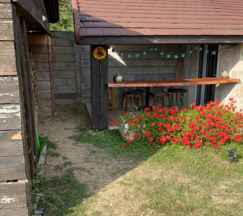 Photo of Buildings in Charmes