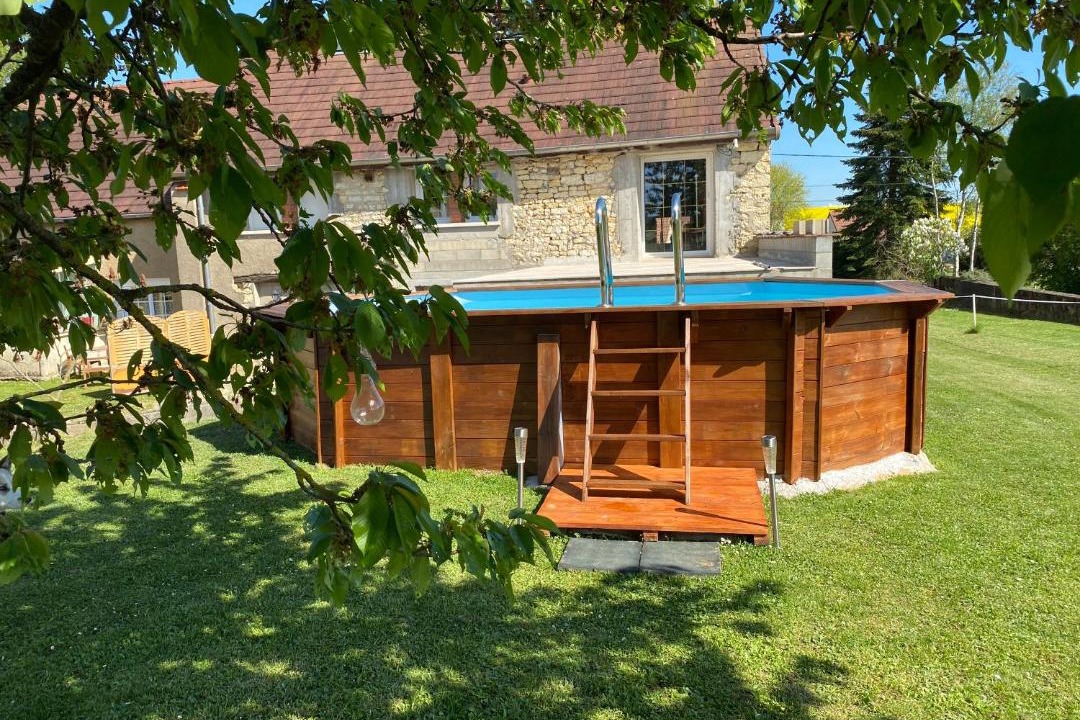 Photo of Buildings in Charmes