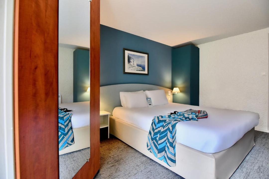 Photo of Bedroom in Lannion