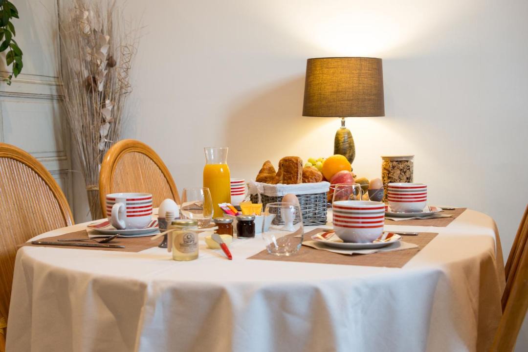 Photo of Others in Sergines