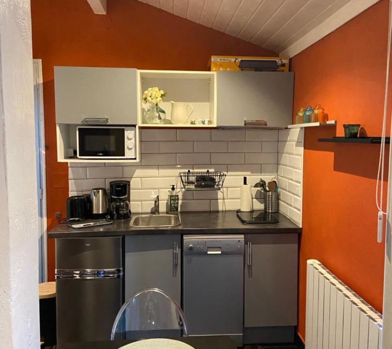 Photo of Kitchen in Berrias-et-Casteljau