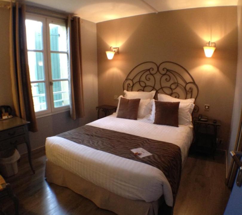 Photo of Others in Avignon