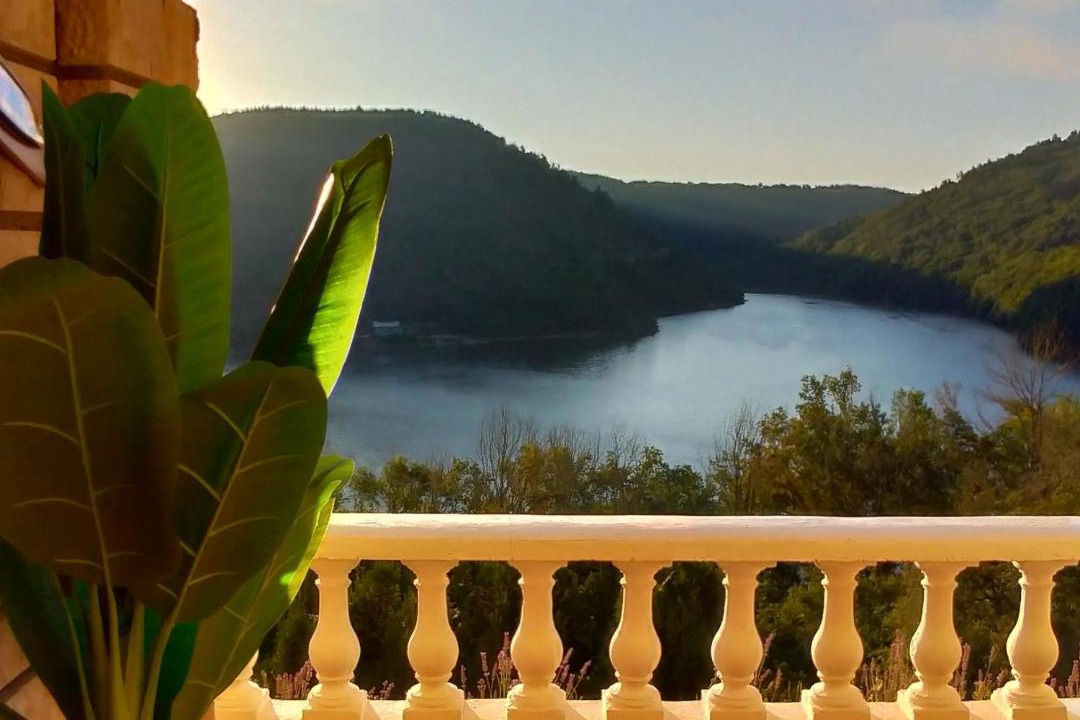 Photo of Patio Balcony in Miremont