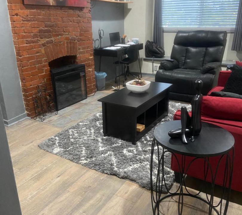 Photo of Livingroom in Swissvale