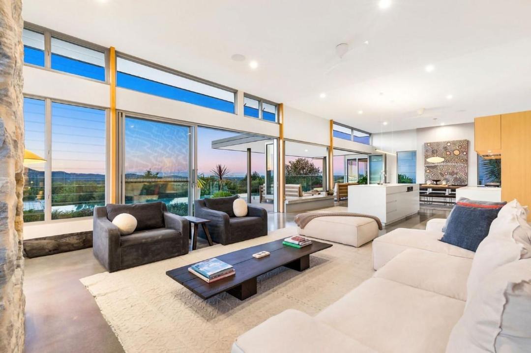 Photo of Livingroom in Wilsons Creek