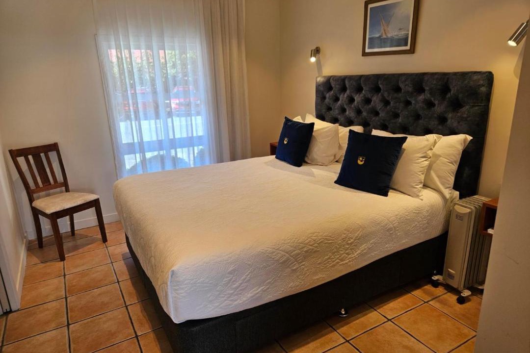 Photo of Bedroom in Russell