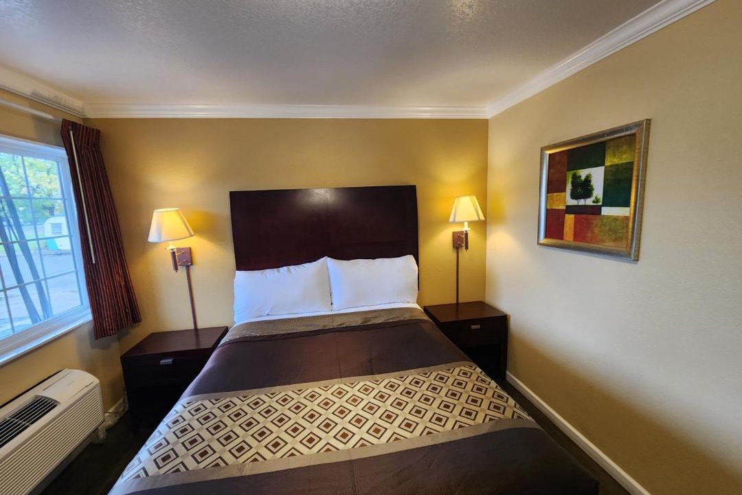 Photo of Bedroom in Corvallis