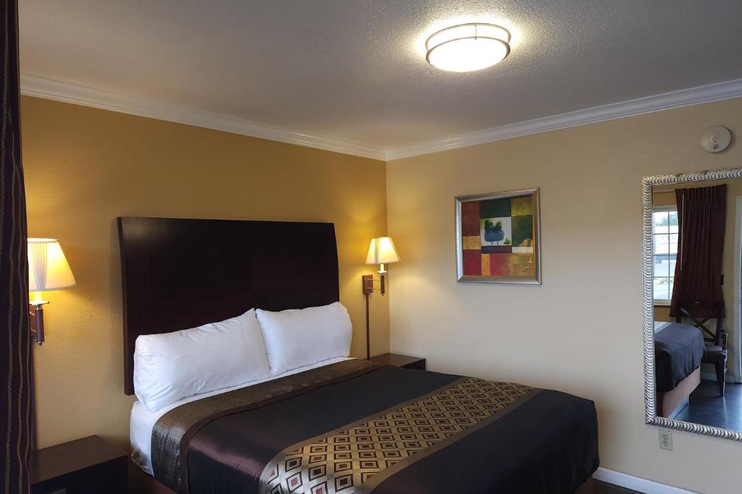 Photo of Bedroom in Corvallis