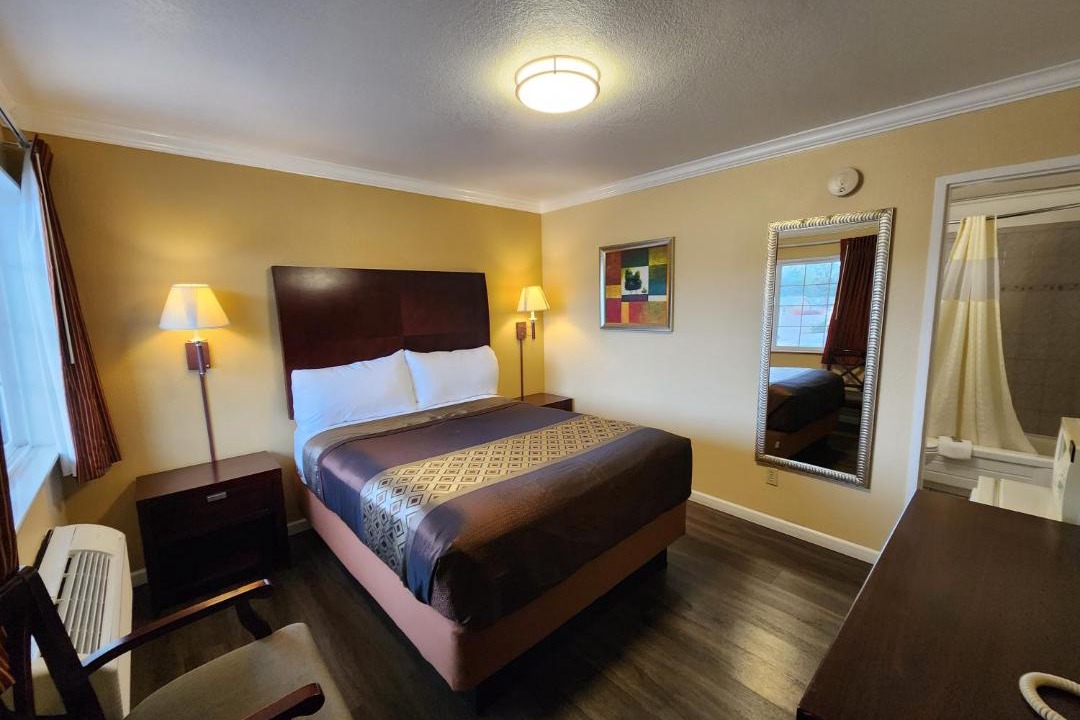 Photo of Bedroom in Corvallis