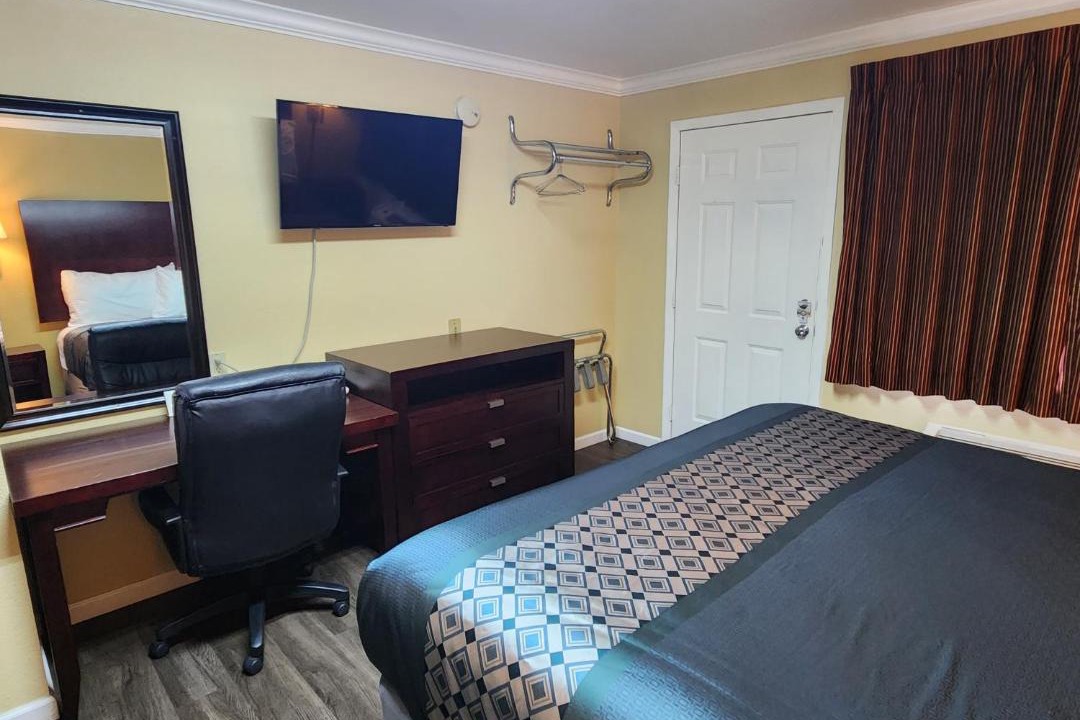 Photo of Bedroom in Corvallis