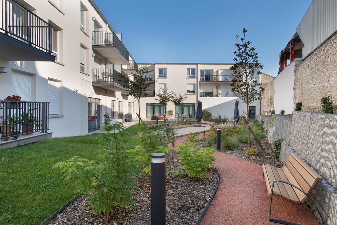 Photo of Others in Provins