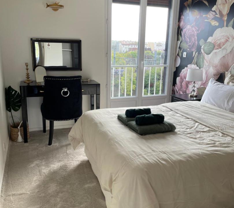 Photo of Bedroom in Vanves