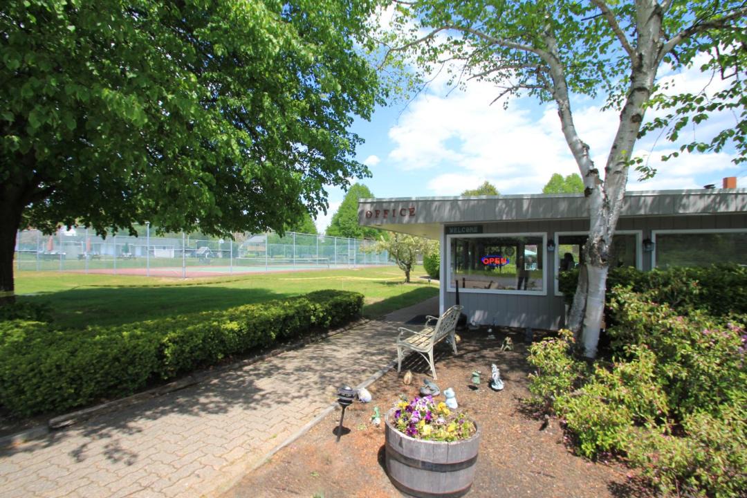 Photo of Others in Wells