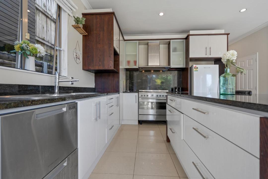 Photo of Kitchen in Flat Bush