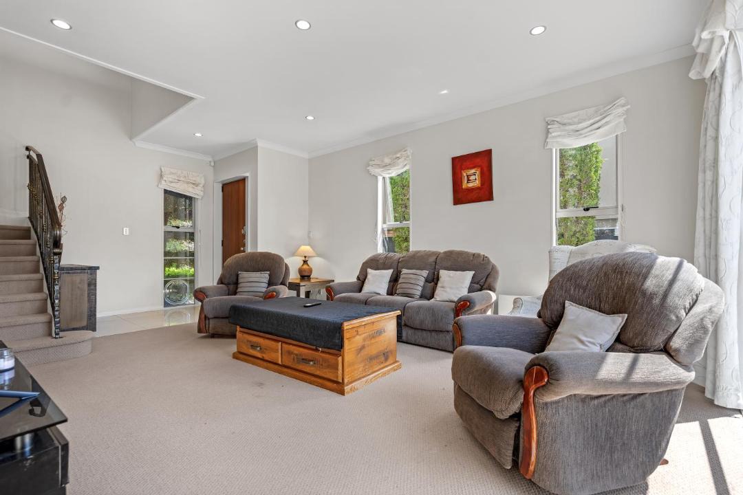 Photo of Livingroom in Flat Bush