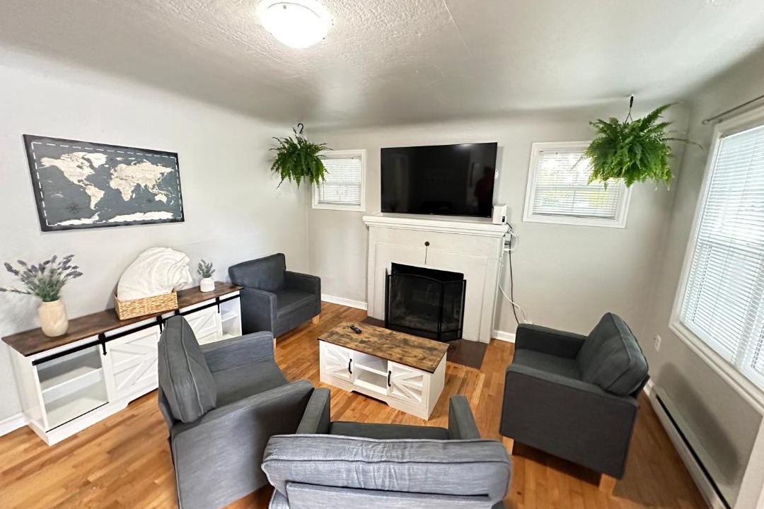 Photo of Others in College Hill