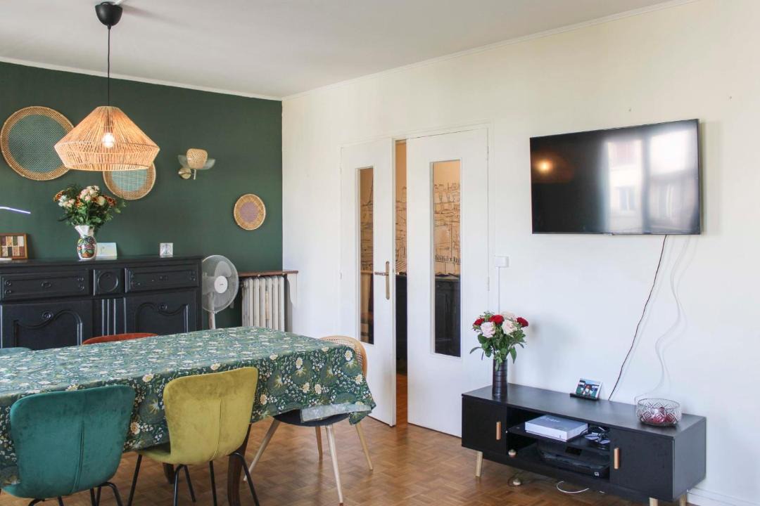 Photo of Livingroom in Pantin