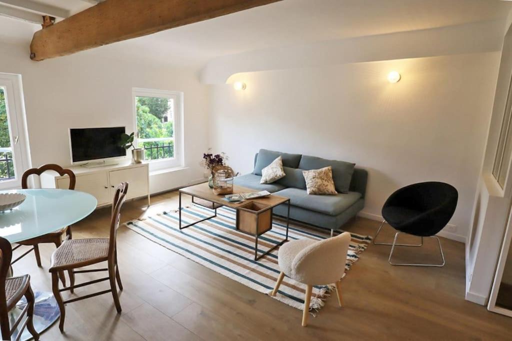 Photo of Others in Senlis