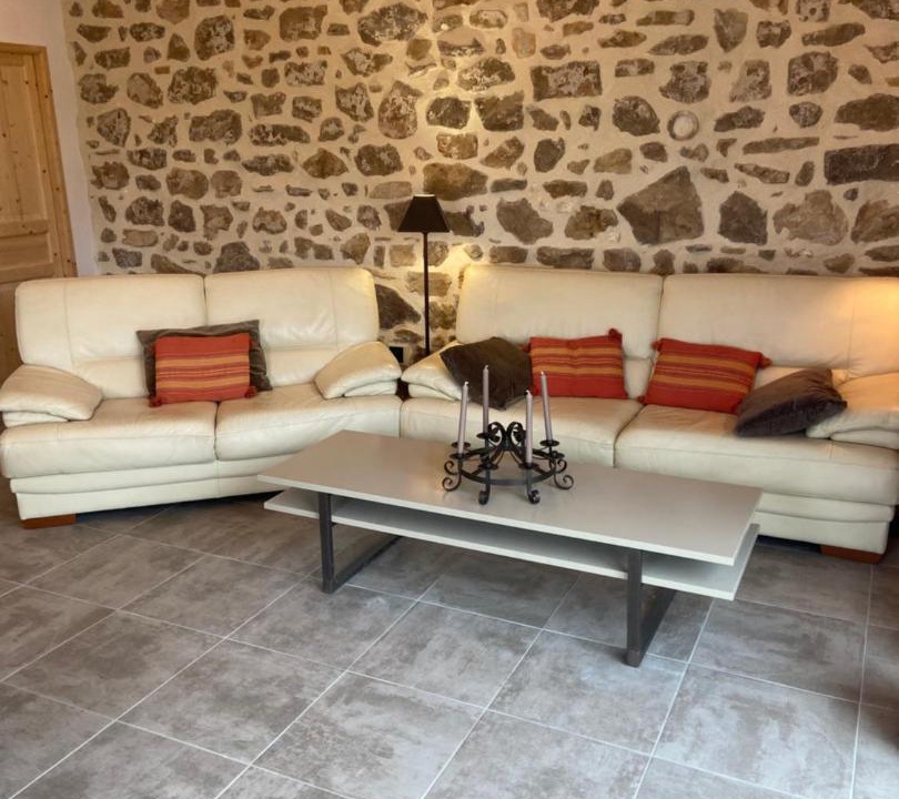 Photo of Livingroom in Aigueze