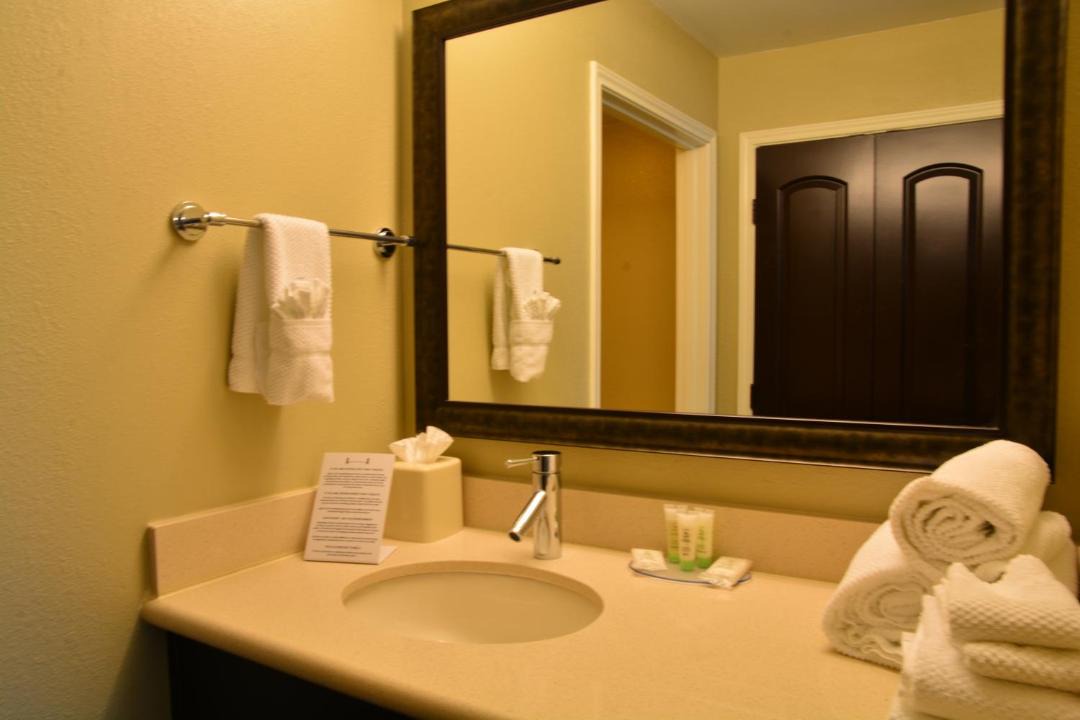 Photo of Bathroom in College Station