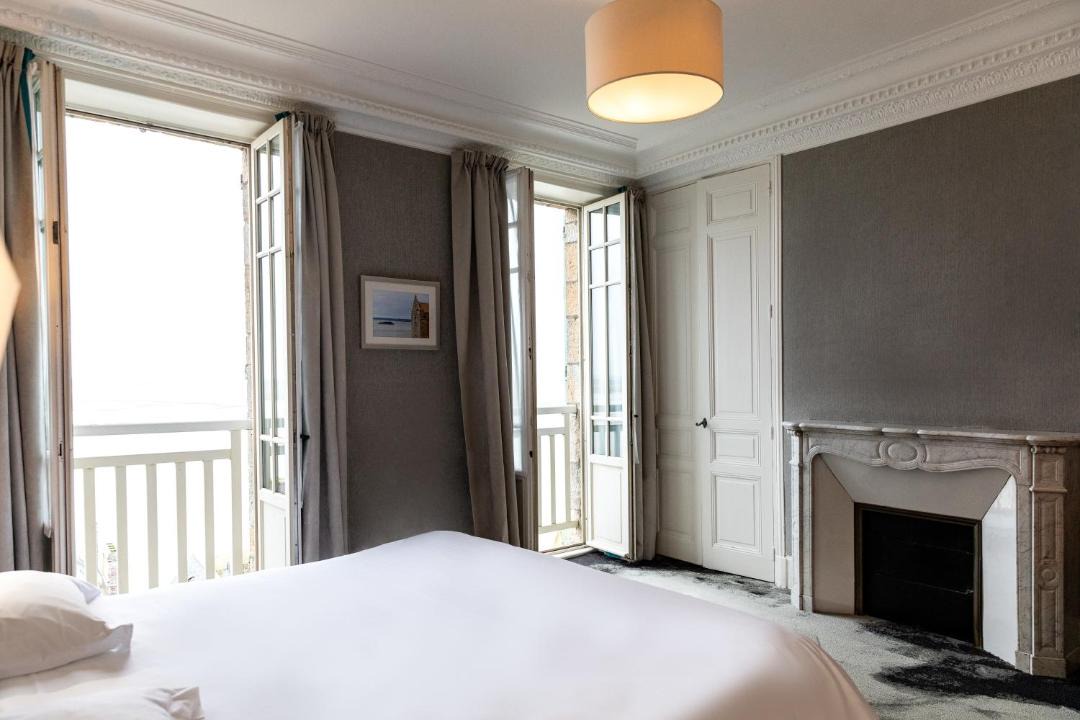 Photo of Bedroom in Le Mont-Saint-Michel