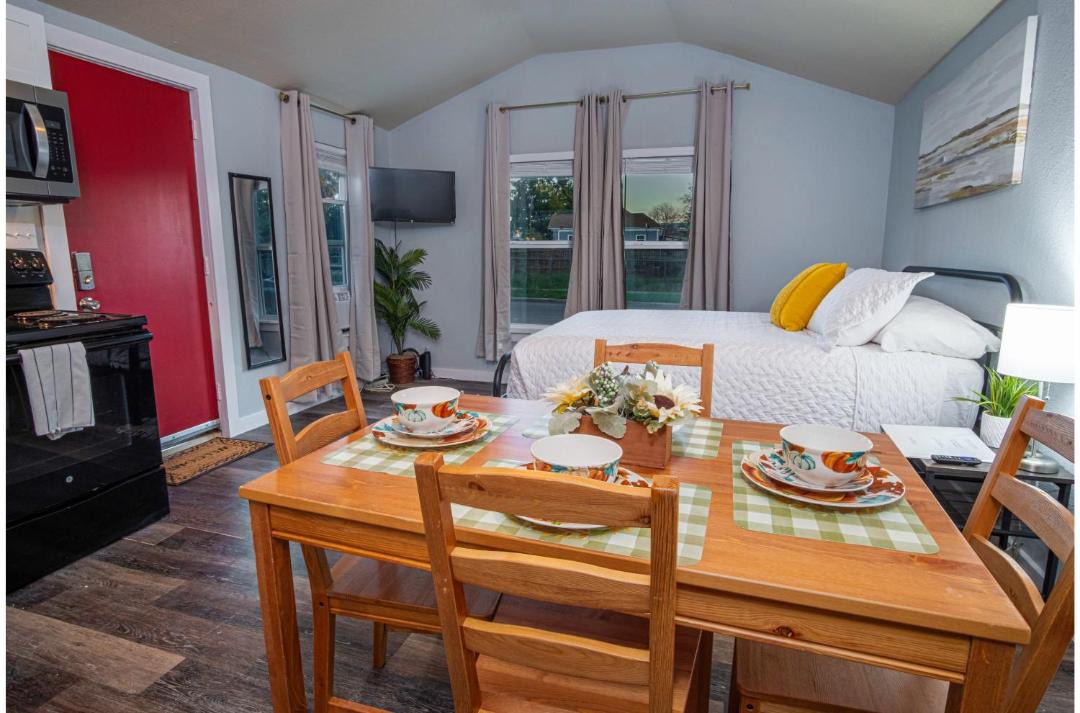 Photo of Livingroom in Nevada Street