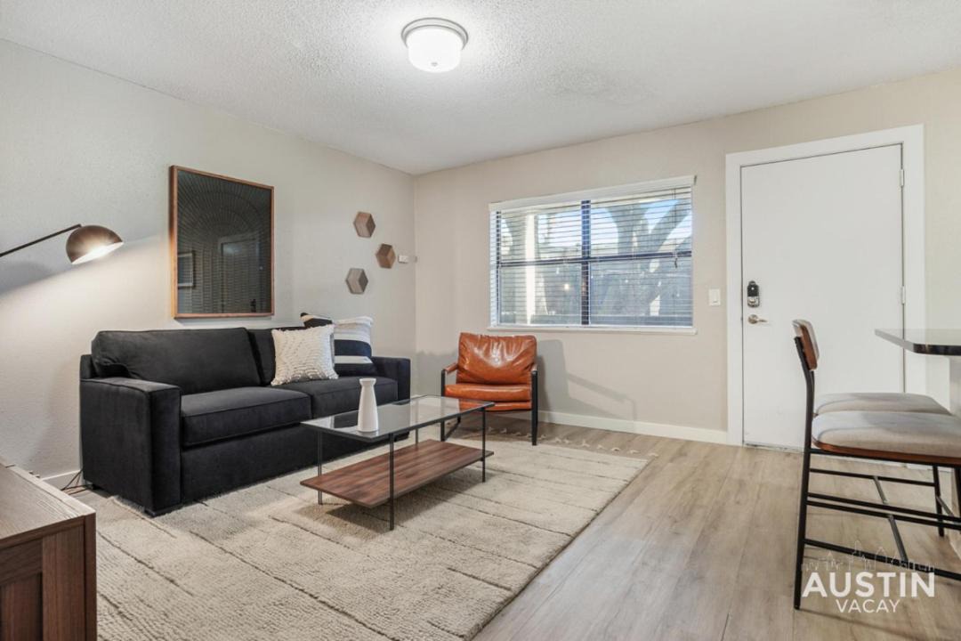 Photo of Livingroom in Brentwood