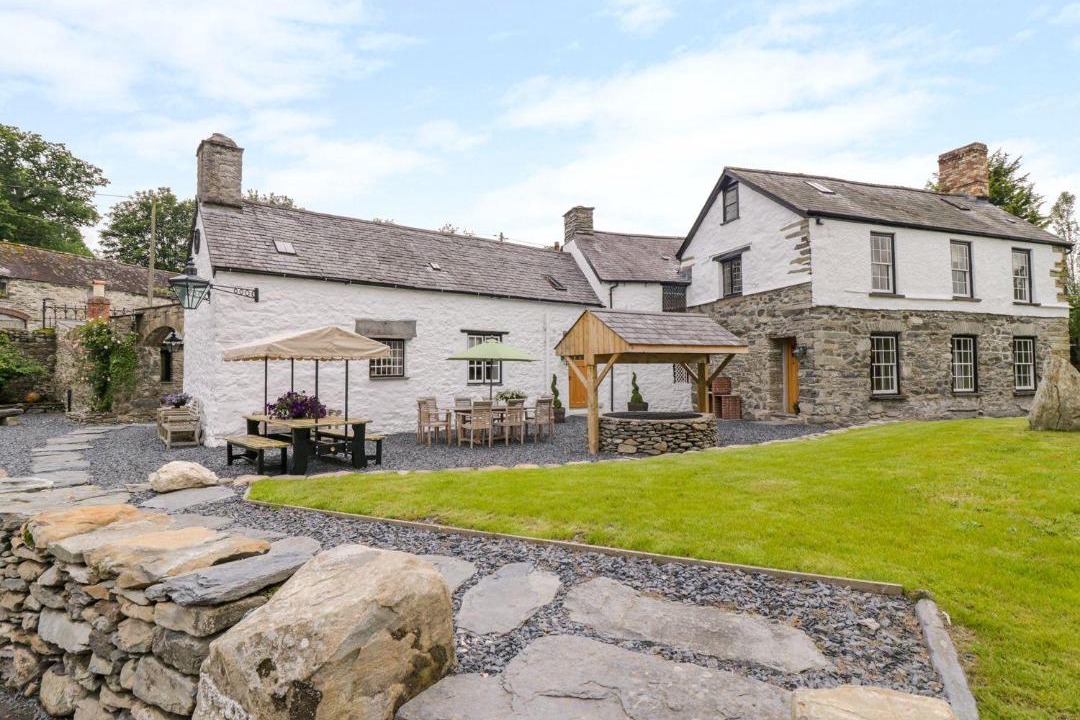 Photo of Buildings in Corwen