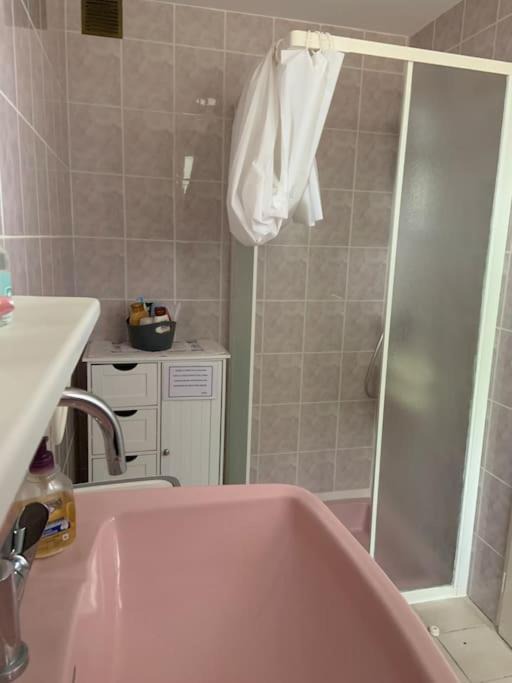 Photo of Bathroom in Eauze