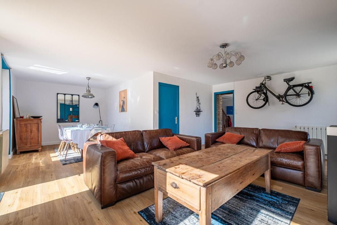 Photo of Others in Saint-Jean-la-Poterie