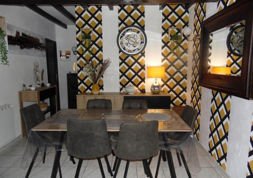 Photo of Others in Montholon