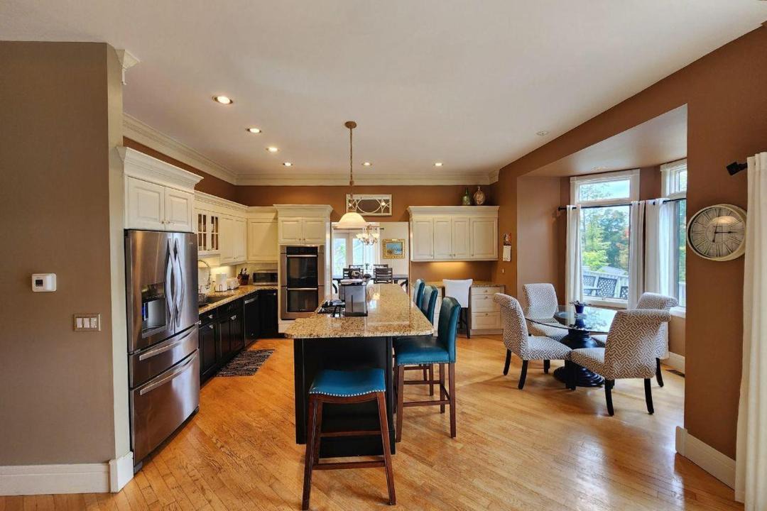 Photo of Livingroom in Birchwood Farms