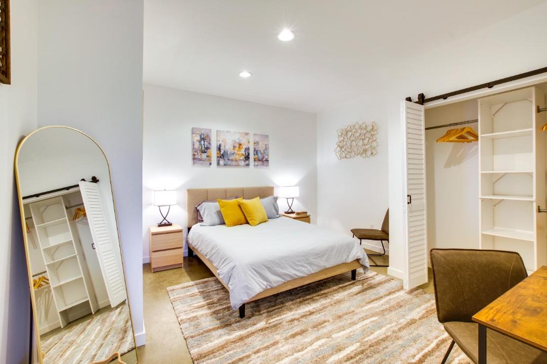 Photo of Bedroom in Everett